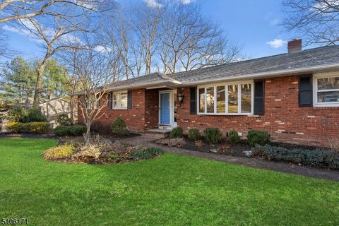 347 High Crest Dr West Milford Twp. NJ 07480