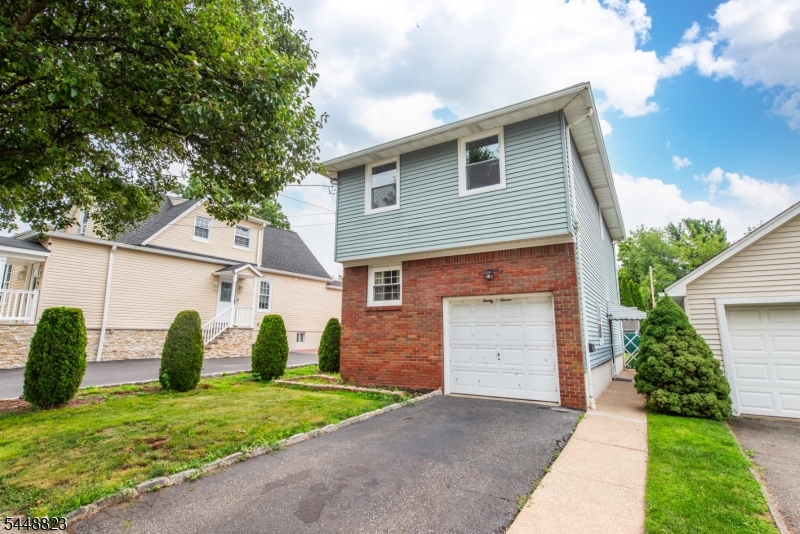27 Spencer Ave