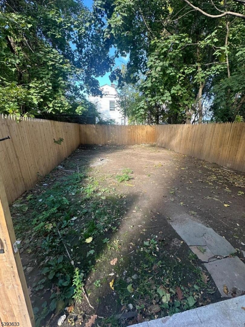 307 21st St. Unit 2 2