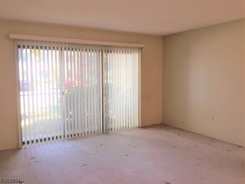 313 Penns Way 313