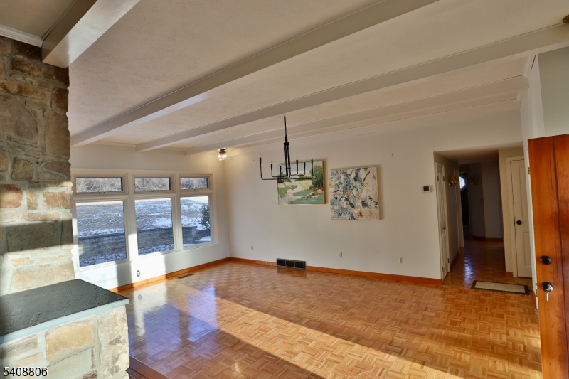 39 Upper Kingtown Rd