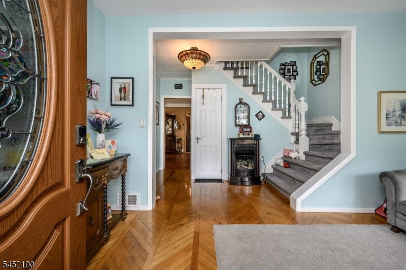 147 Claremont Ave