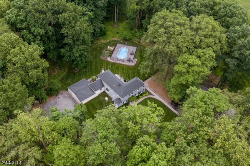 53 Rittenhouse Rd