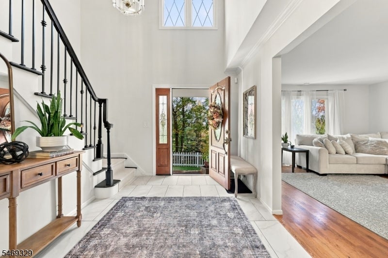49 Raynor Rd