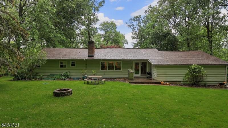 383 Tunnel Rd