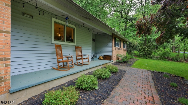 383 Tunnel Rd