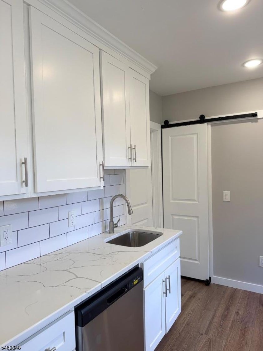 78 N Park Ave Apt 1 1