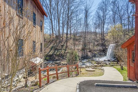 Photo of 1860 Rt565, Vernon, NJ 07418 (MLS # 3991257)