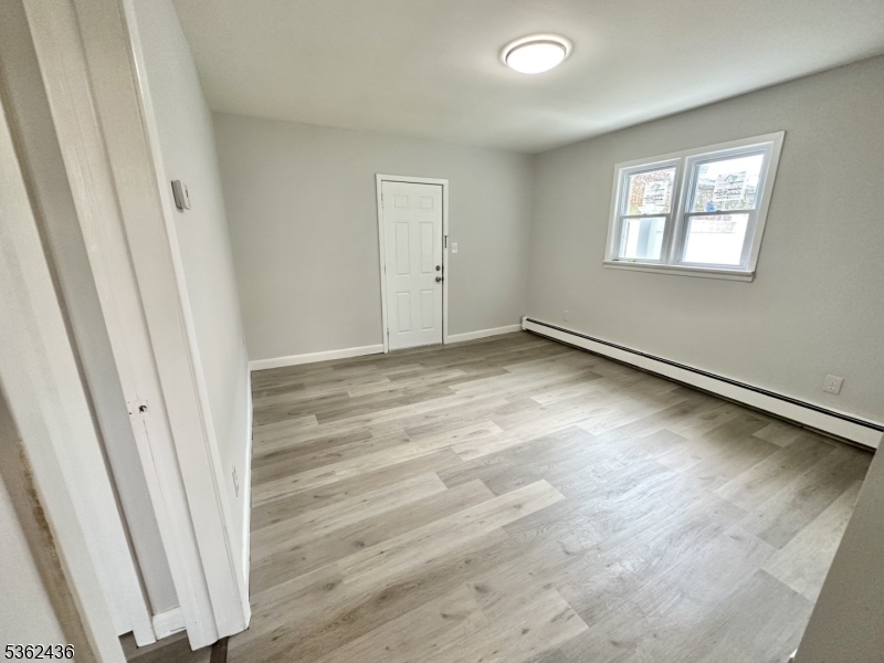 37 Apt1 Harrison Ave
