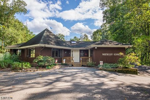 40 Brighton Rd Andover Twp. NJ 07821