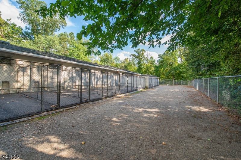 40 Brighton Rd