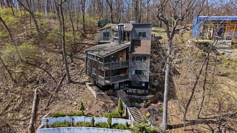 36 Mountainside Park Ter