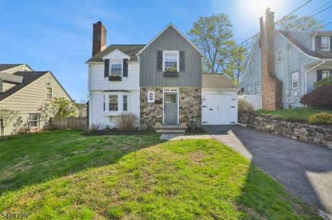 44 Pine St West Orange Twp. NJ 07052