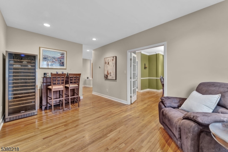 88 Fordham Pl