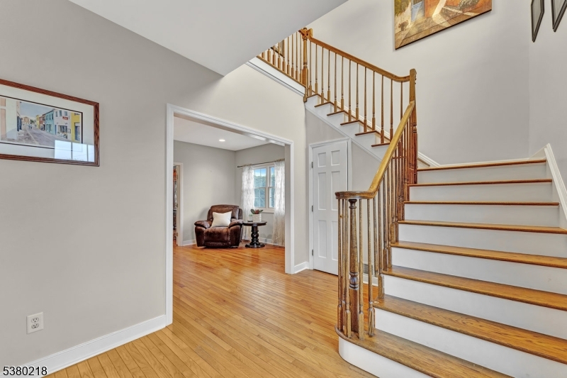 88 Fordham Pl