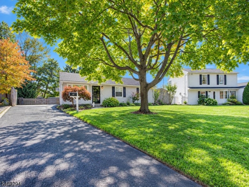 24 Harry Rd