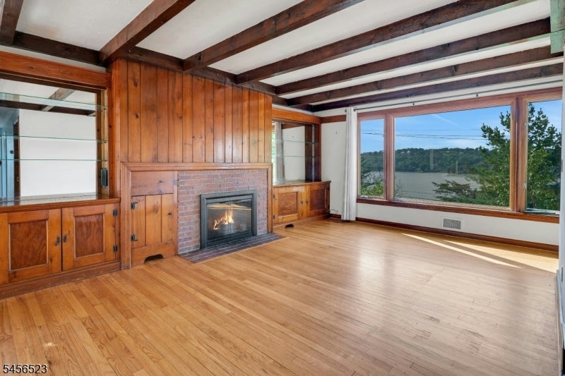117 Springbrook Trl