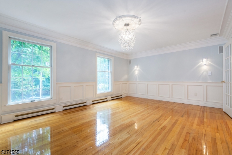 38 Farley Pl