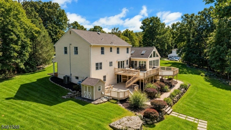 3 Catherine Ct