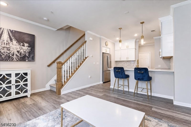 78 Leahy Dr