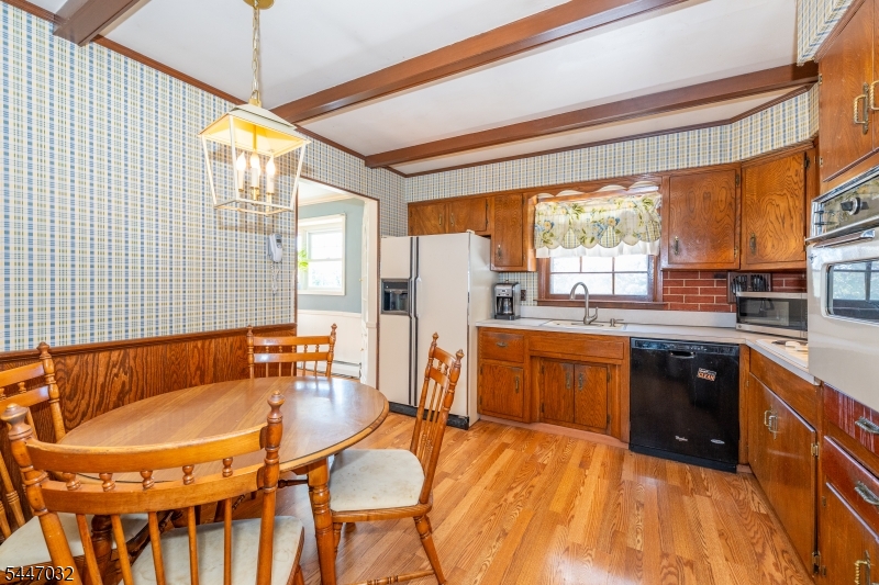 64 Sanford Dr