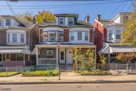 Photo of 25 Evans Ave, Trenton, NJ 08638 (MLS # 3991283)