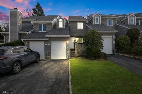 23 Bayowski Rd West Orange Twp. NJ 07052