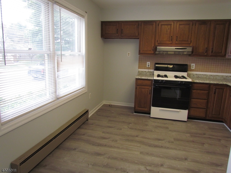 112 S 12Th Ave