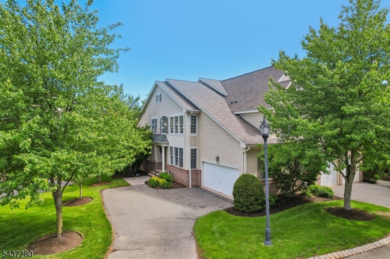 76 Schindler Way
