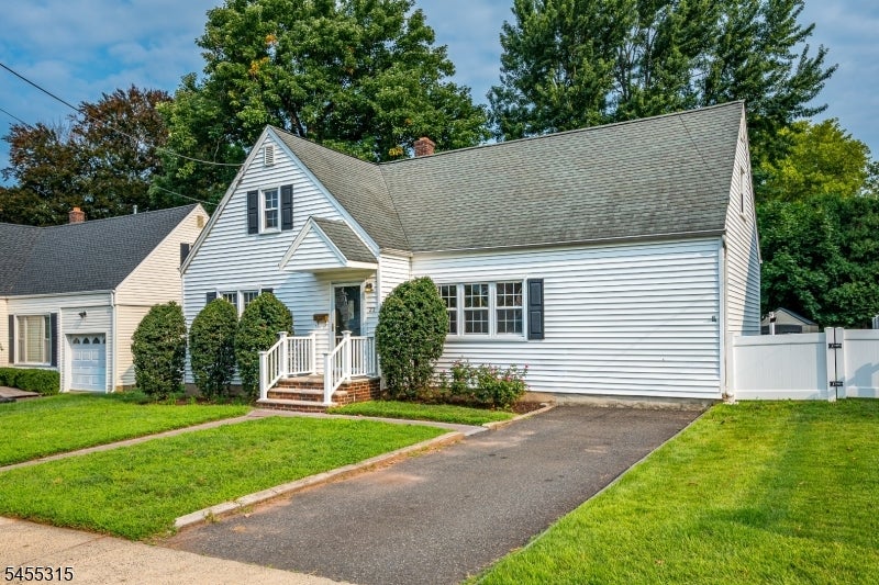 23 Mayfield Pl