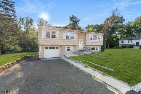 20 Lewis Pl Westwood Boro NJ 07675