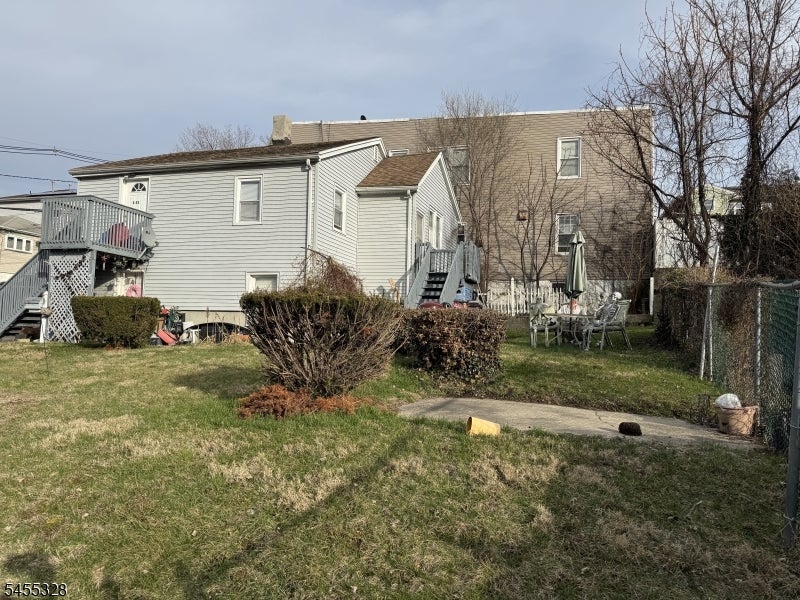 253 Crystal St
