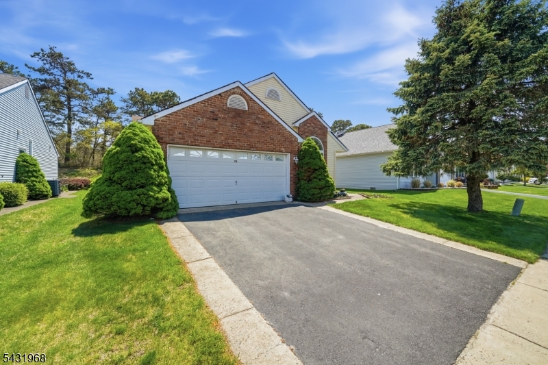 74 Canterbury Lane