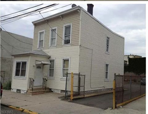 6115 Buchanan Pl 2 West New York Town NJ 07093