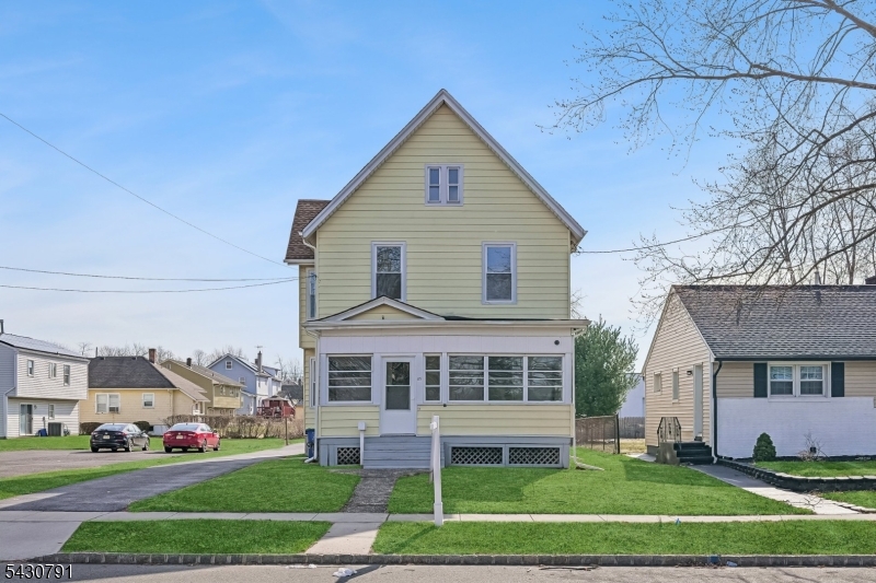 171 S Bridge St one