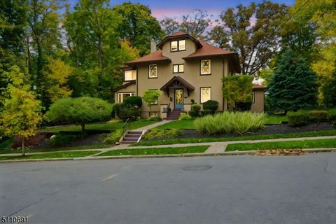 238 Rutgers Pl Nutley Twp. NJ 07110