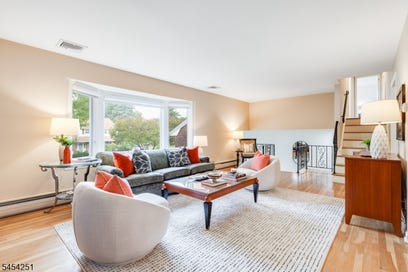 49 Country Club Ln Springfield Twp. NJ 07081