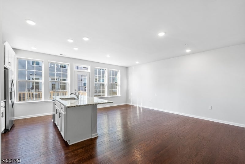 1012 Station Rd