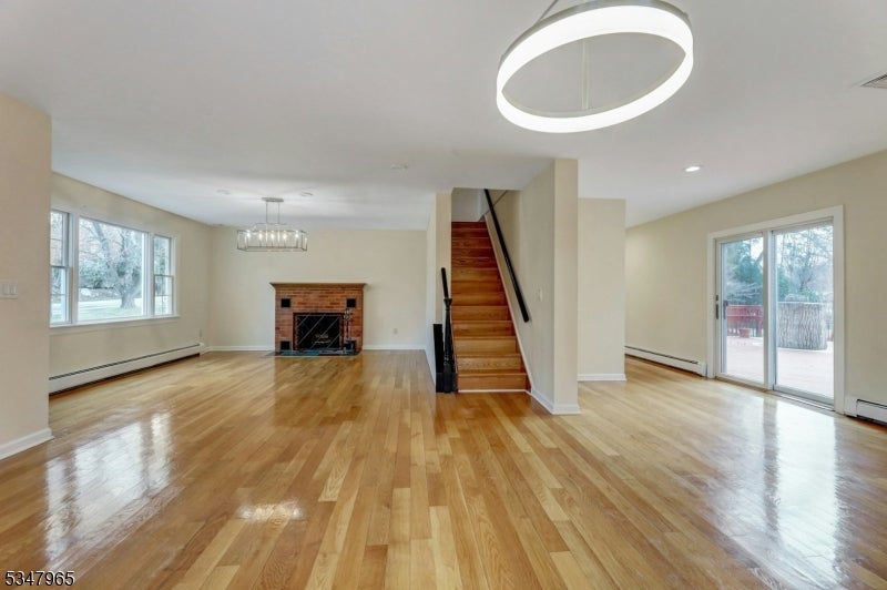 11 Old Tappan Rd