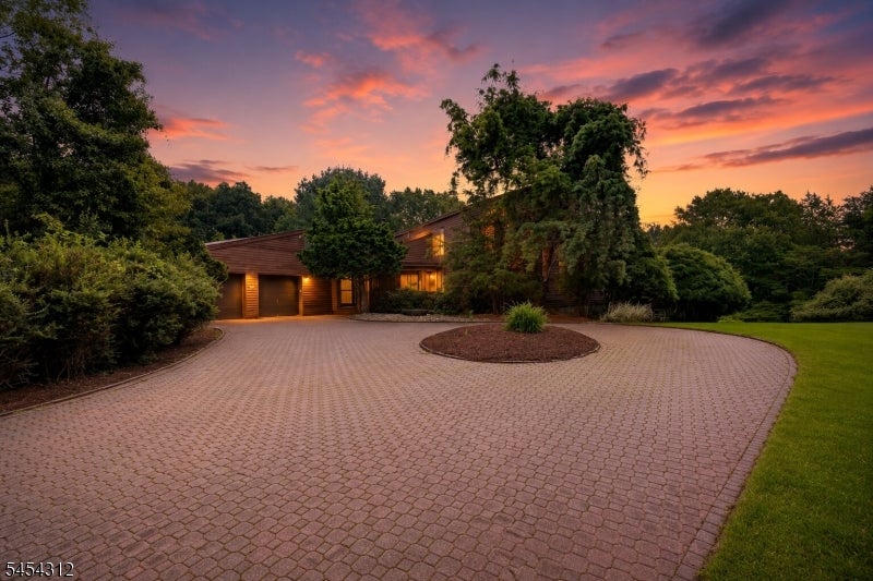 439 Rockaway Valley Rd