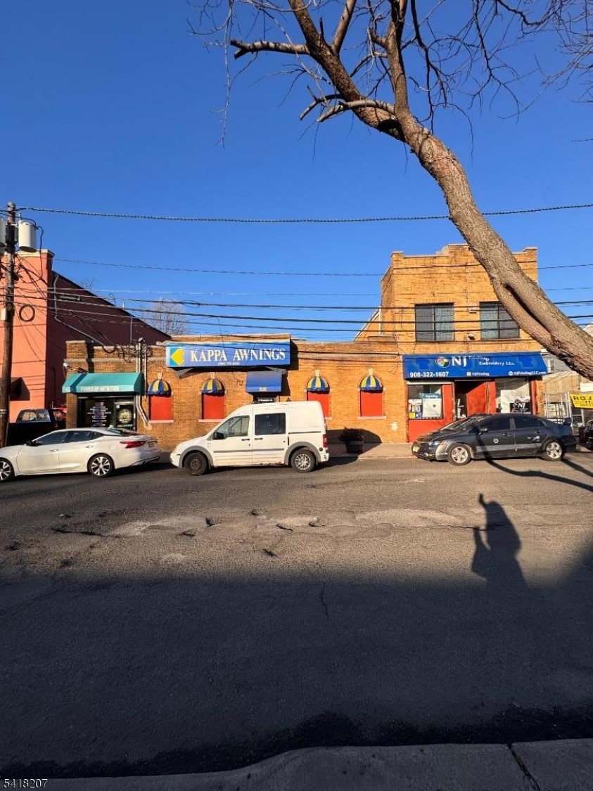 12-18 Washington Ave