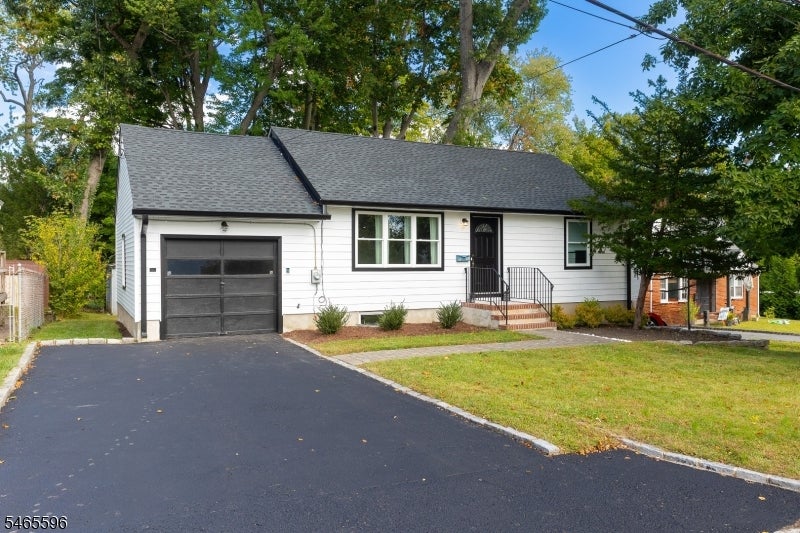 161 Beachwood Rd