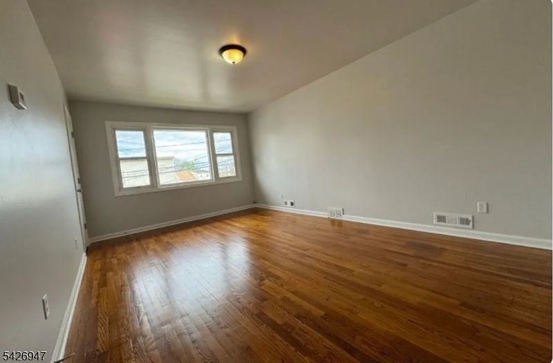 315 W Price St 2