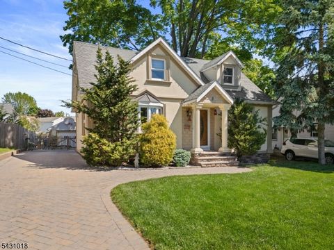 8 Garry St Manville Boro NJ 08835