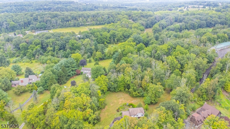 31 Mulford Rd