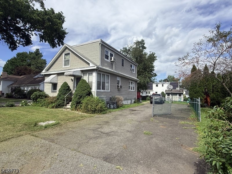 20 Diven St