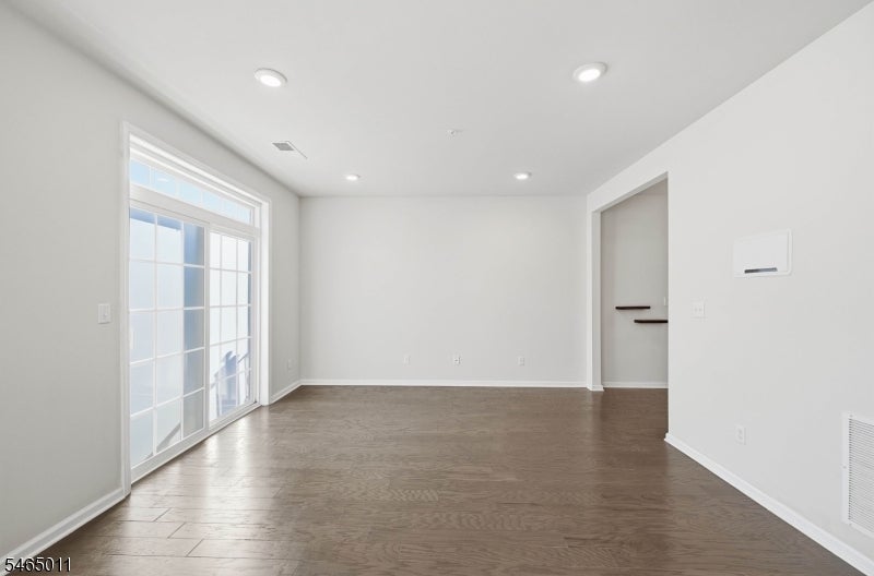 1424 Hudson Cir