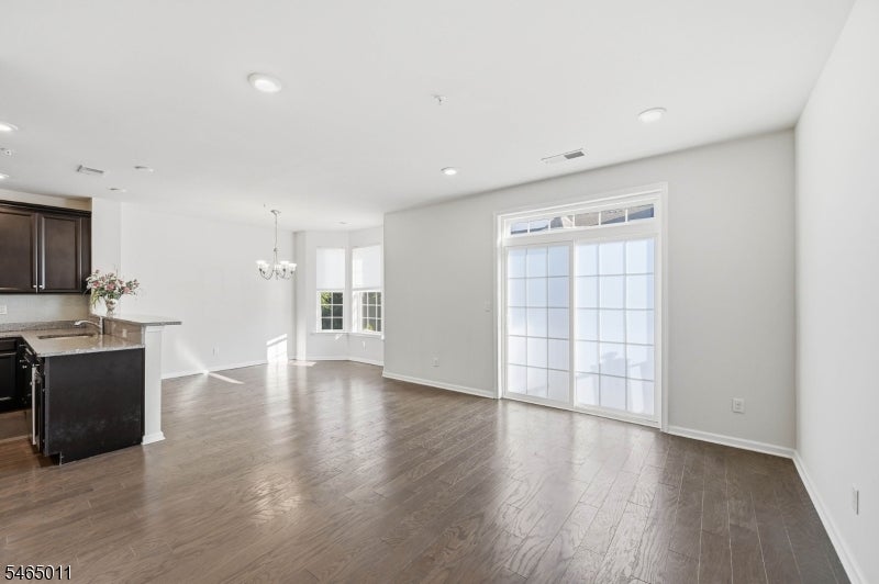 1424 Hudson Cir