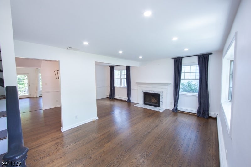 25 Marquette Rd