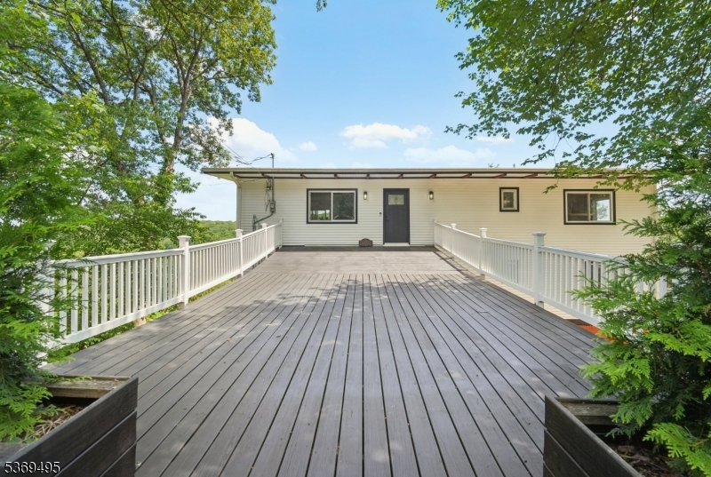 49 Chilhowie Dr